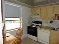 For Rent: $1,700 (2 beds, 2 baths, 930 Square Feet)