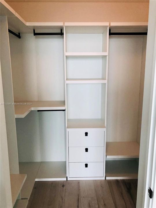 Custom Closets