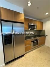 For Sale: $465,000 (1 beds, 1 baths, 963 Square Feet)