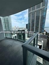 For Sale: $465,000 (1 beds, 1 baths, 963 Square Feet)