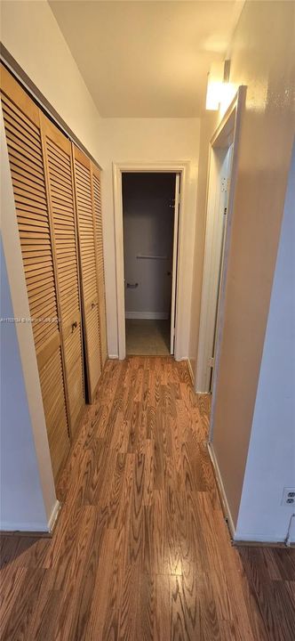 For Rent: $1,450 (1 beds, 1 baths, 606 Square Feet)