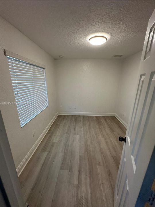 For Rent: $3,300 (3 beds, 2 baths, 1800 Square Feet)