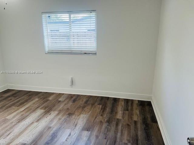 For Rent: $5,000 (3 beds, 3 baths, 1611 Square Feet)