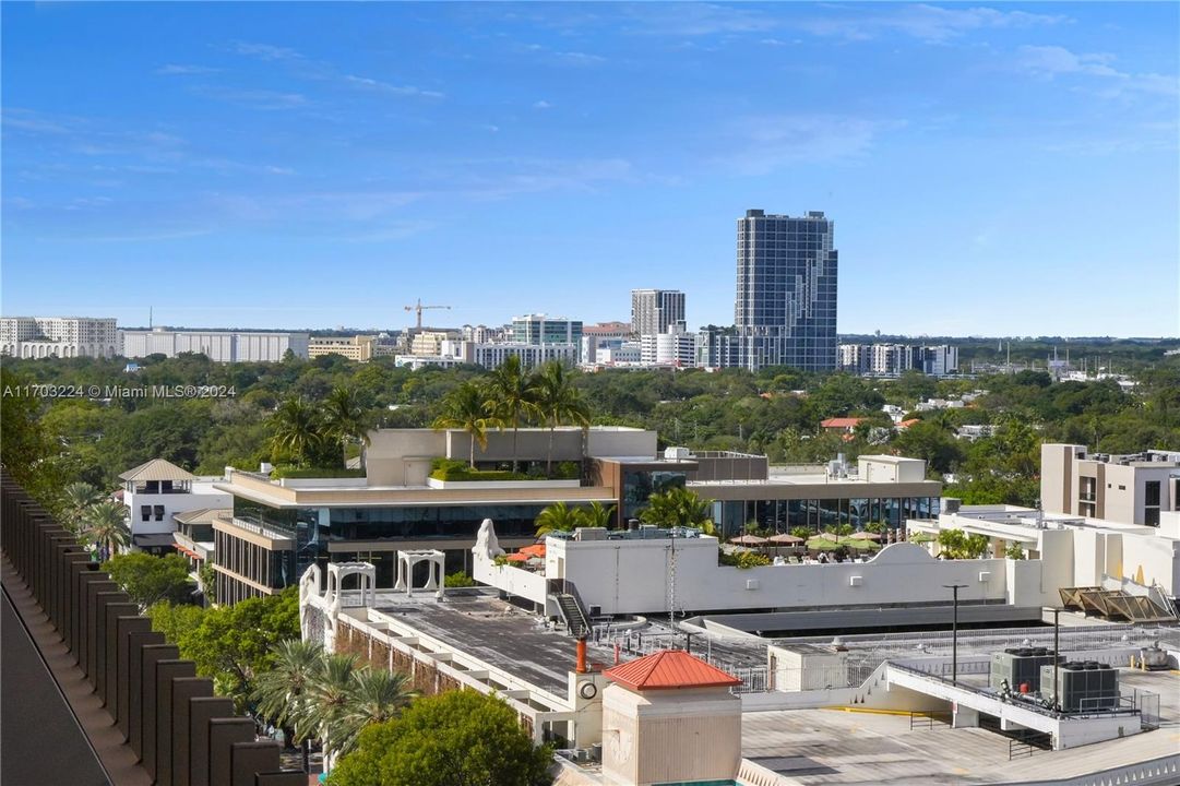 For Sale: $1,790,000 (3 beds, 2 baths, 1587 Square Feet)