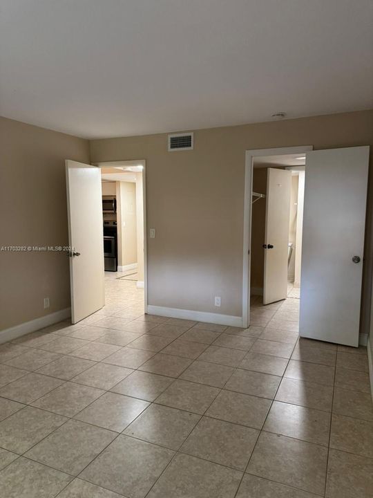 For Rent: $1,600 (1 beds, 1 baths, 598 Square Feet)