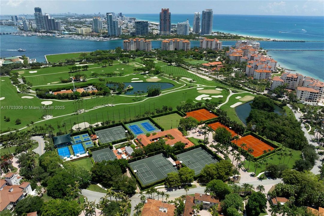 For Sale: $49,000,000 (6 beds, 7 baths, 12470 Square Feet)