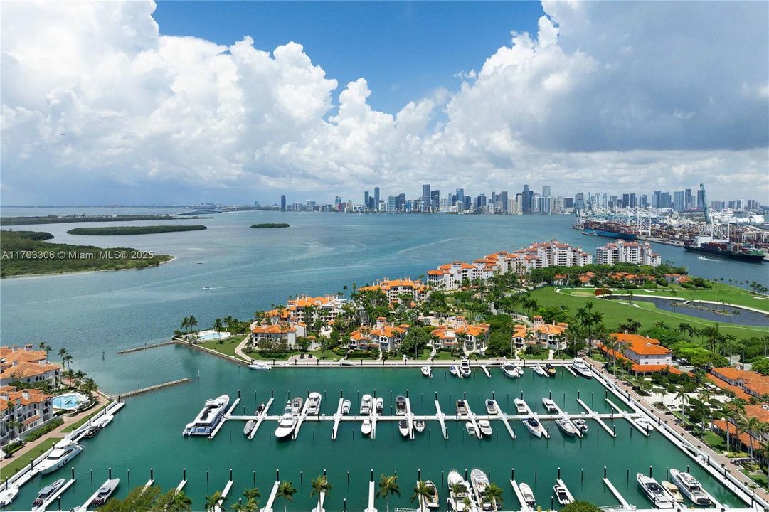 For Sale: $49,000,000 (6 beds, 7 baths, 12470 Square Feet)