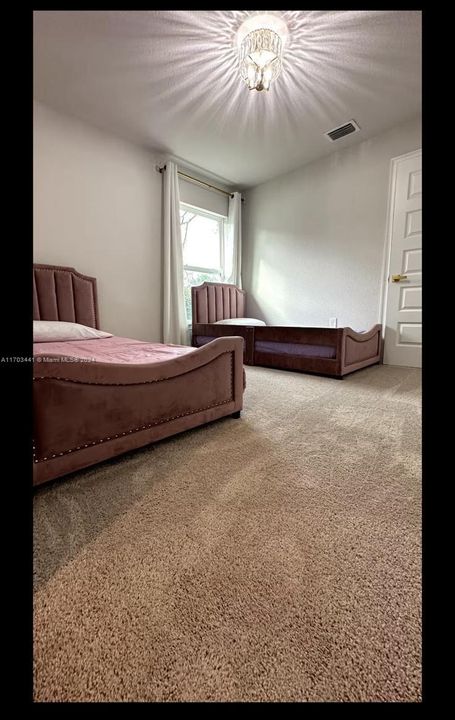 For Rent: $3,700 (4 beds, 2 baths, 2169 Square Feet)