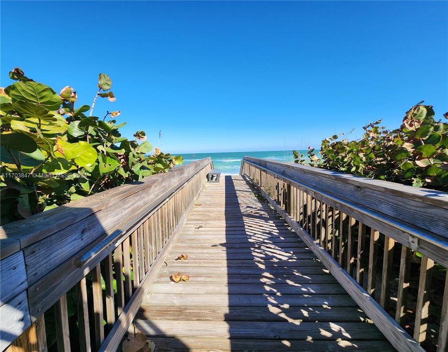 WALKWAY TO BEACH