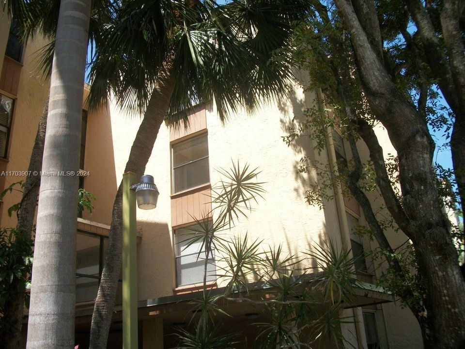 En Venta: $232,000 (1 camas, 1 baños, 614 Pies cuadrados)