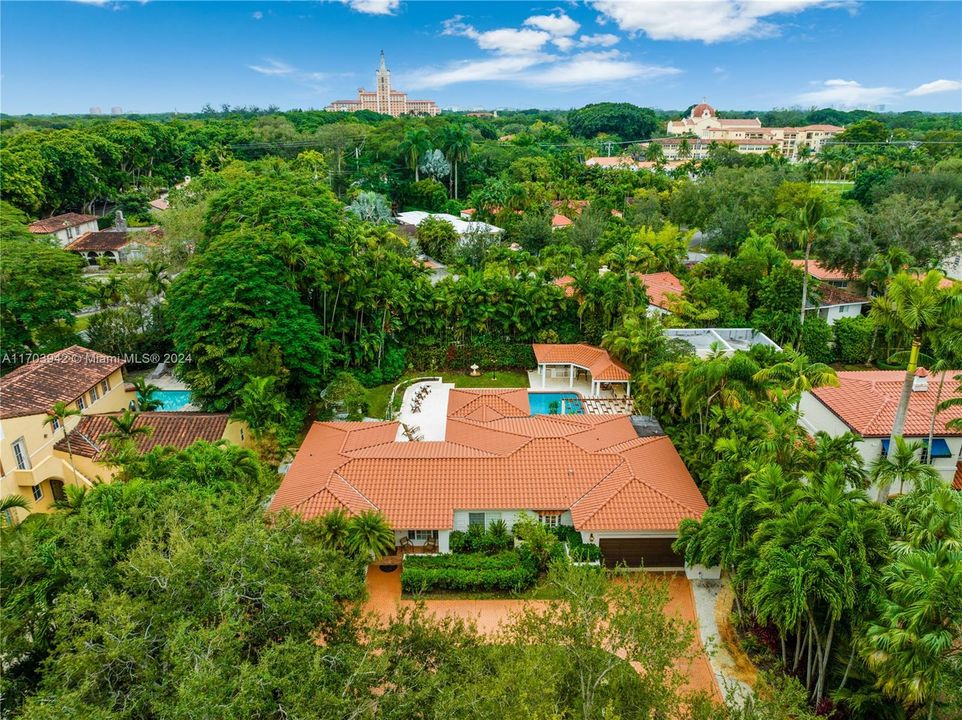 For Sale: $3,850,000 (4 beds, 3 baths, 2218 Square Feet)