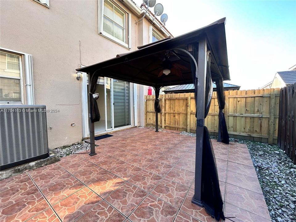 Active With Contract: $3,400 (4 beds, 2 baths, 1899 Square Feet)