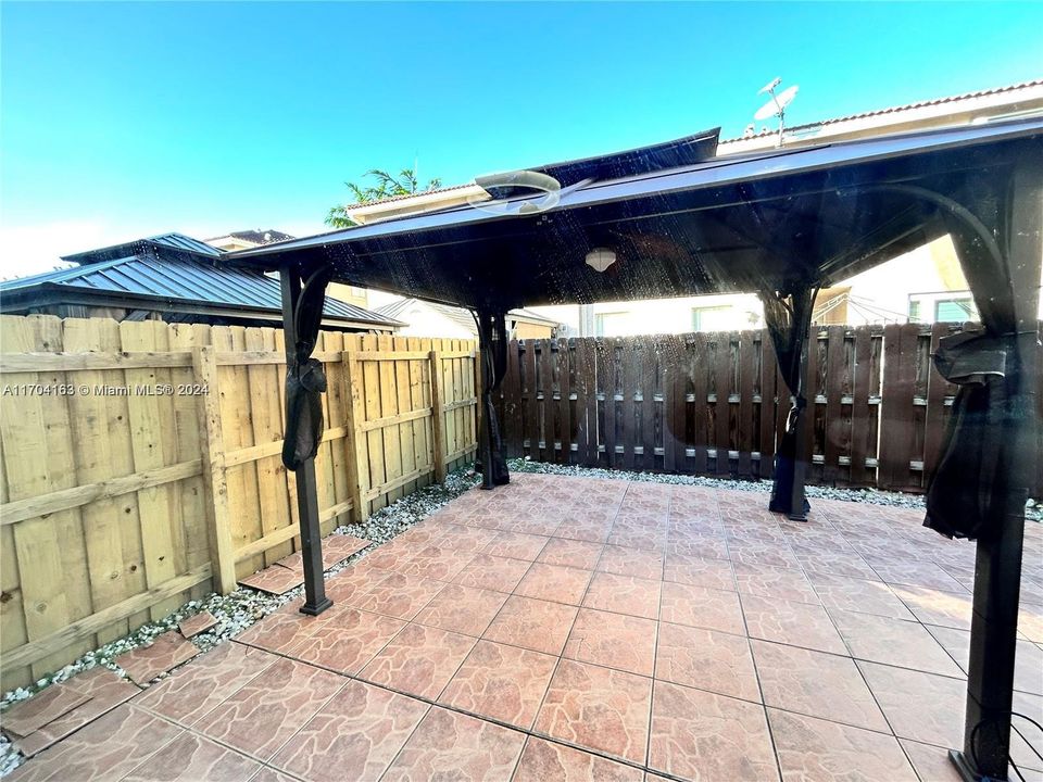 Active With Contract: $3,400 (4 beds, 2 baths, 1899 Square Feet)