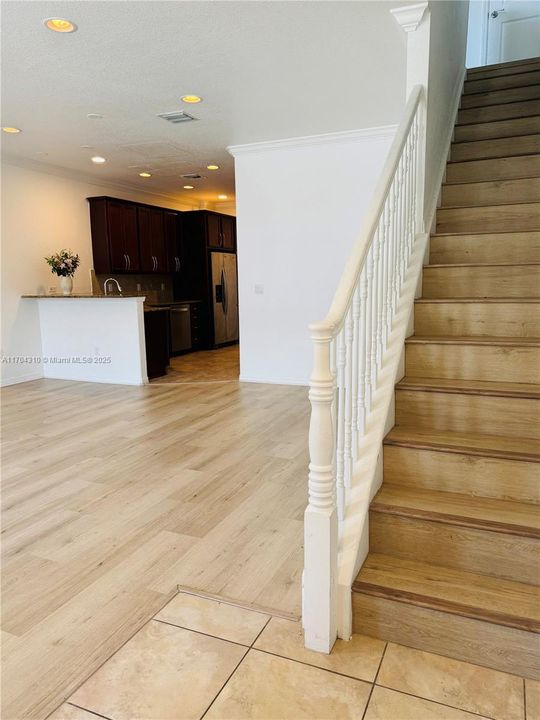 Spacious living room