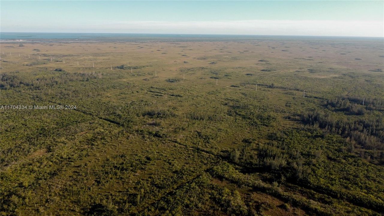 最近售出: $25,000 (0 贝兹, 0 浴室, 0 平方英尺)