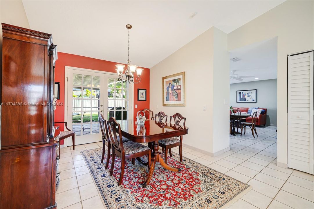 Active With Contract: $680,000 (3 beds, 2 baths, 1770 Square Feet)