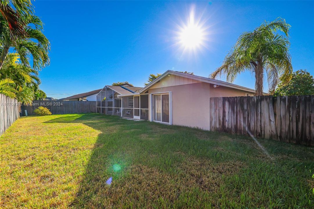 Active With Contract: $680,000 (3 beds, 2 baths, 1770 Square Feet)