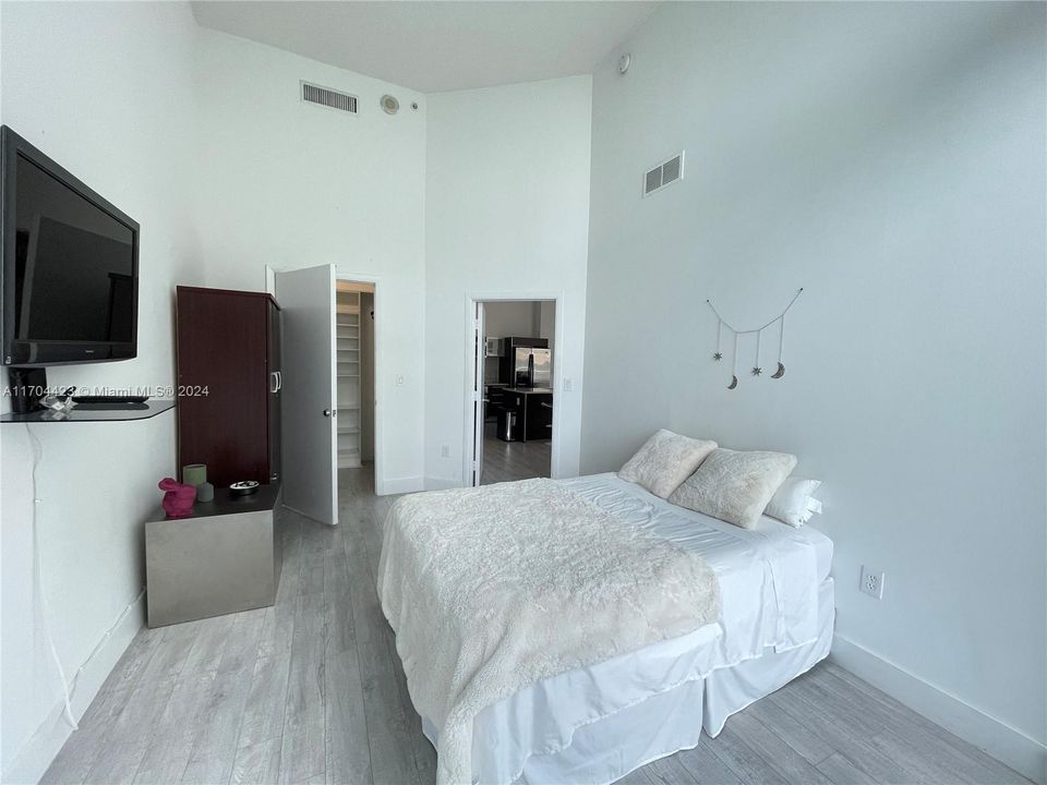 Недавно арендовано: $4,200 (2 спален, 2 ванн, 1141 Квадратных фут)