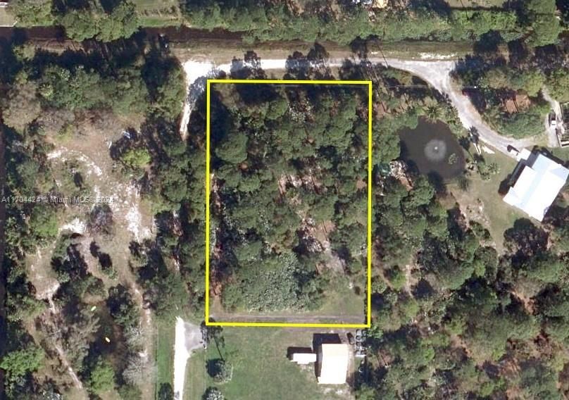 For Sale: $255,000 (1.37 acres)