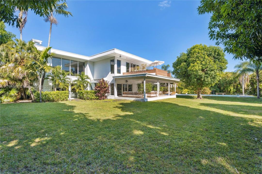 En Venta: $4,595,000 (5 camas, 5 baños, 5387 Pies cuadrados)