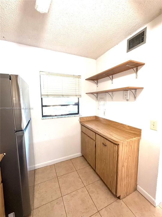 Extra cabinets in kitchen