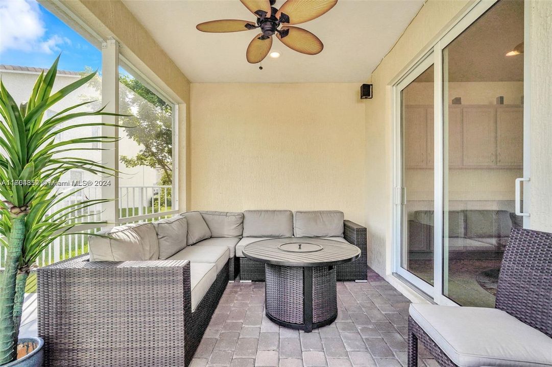 Active With Contract: $4,100 (3 beds, 2 baths, 1824 Square Feet)