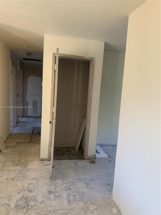 Недавно продано: $85,000 (3 спален, 1 ванн, 0 Квадратных фут)