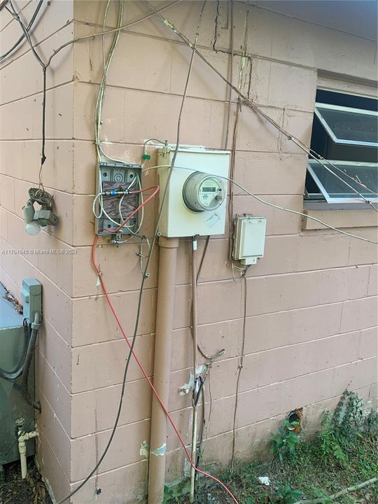 Недавно продано: $85,000 (3 спален, 1 ванн, 0 Квадратных фут)