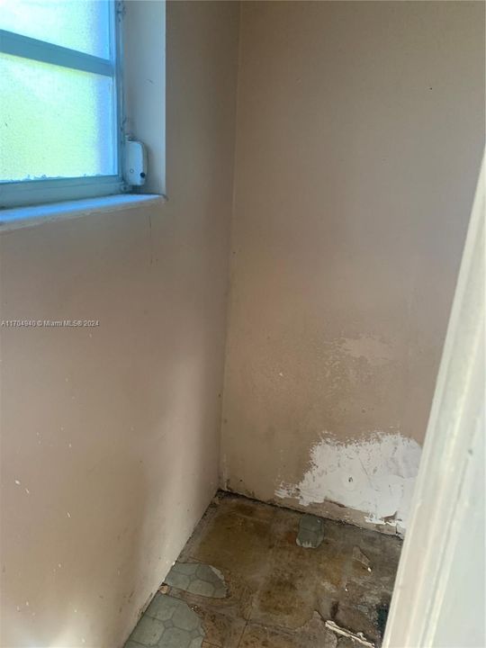 Недавно продано: $85,000 (3 спален, 1 ванн, 0 Квадратных фут)