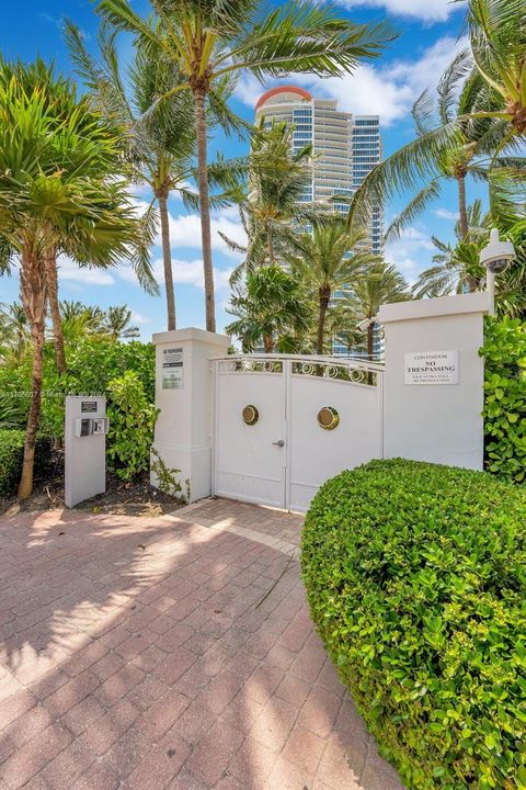 For Sale: $9,500,000 (2 beds, 2 baths, 2048 Square Feet)