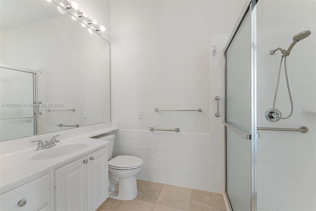 Active With Contract: $475,000 (3 beds, 2 baths, 2000 Square Feet)