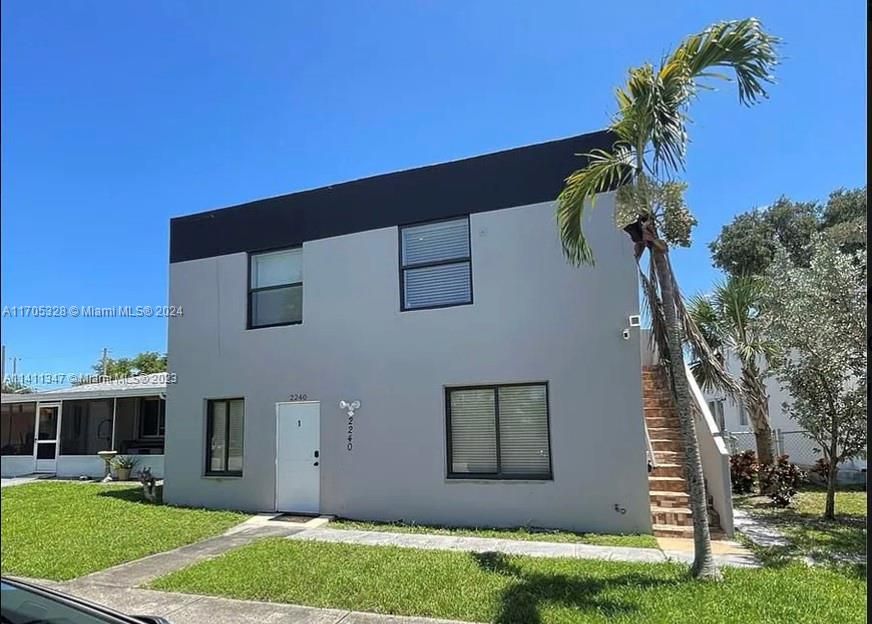 En Venta: $924,999 (0 camas, 0 baños, 2400 Pies cuadrados)