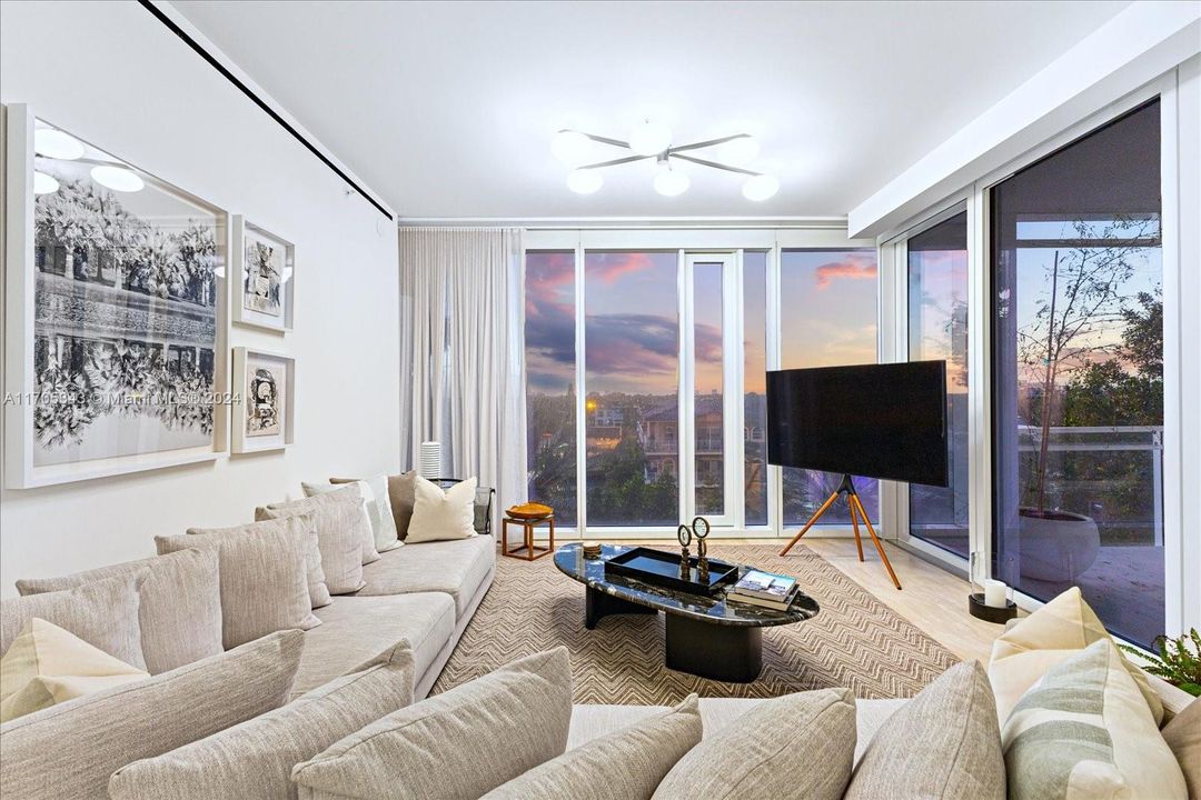 Recently Rented: $32,000 (2 beds, 2 baths, 2233 Square Feet)