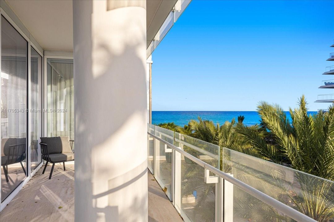 Recently Rented: $32,000 (2 beds, 2 baths, 2233 Square Feet)