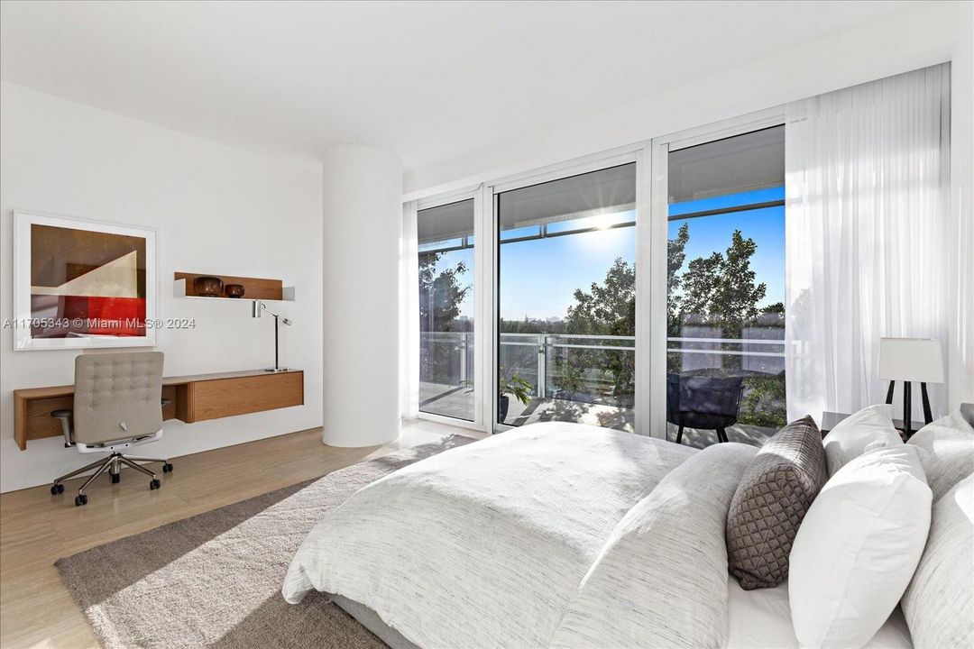 Recently Rented: $32,000 (2 beds, 2 baths, 2233 Square Feet)