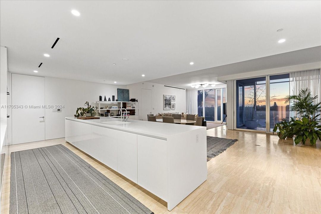 Recently Rented: $32,000 (2 beds, 2 baths, 2233 Square Feet)