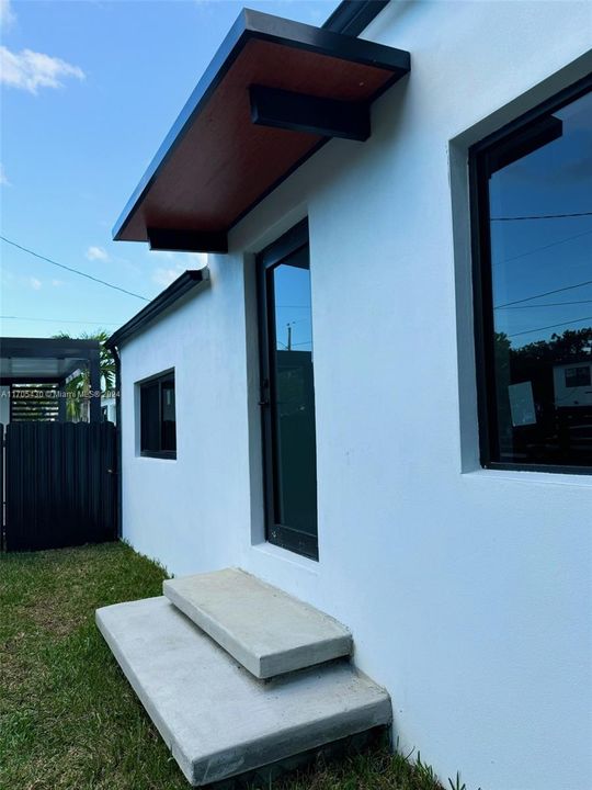 En Venta: $1,199,999 (4 camas, 2 baños, 1267 Pies cuadrados)