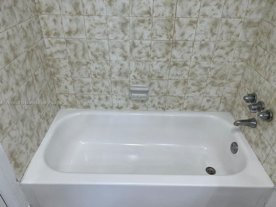 En Venta: $165,000 (1 camas, 1 baños, 840 Pies cuadrados)