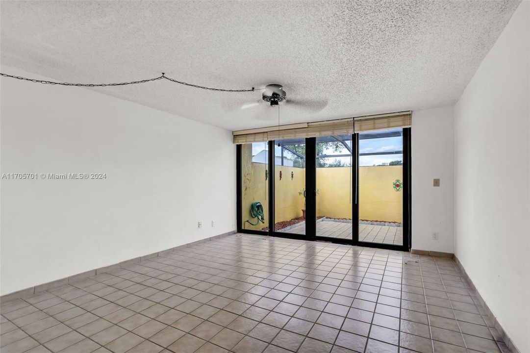 For Sale: $445,000 (2 beds, 2 baths, 1458 Square Feet)