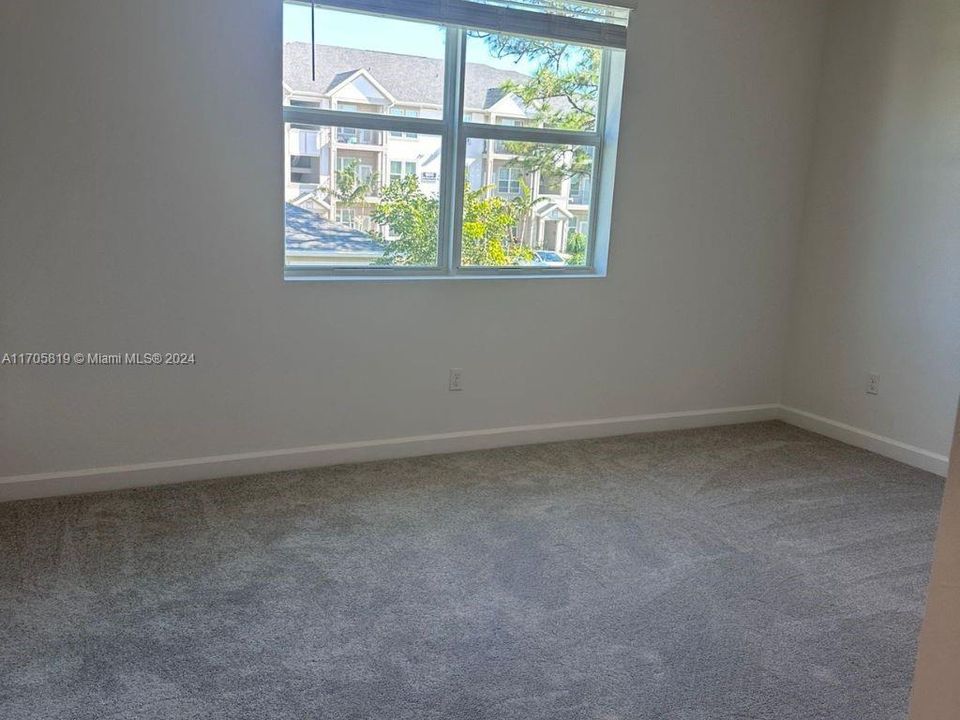 For Rent: $2,300 (3 beds, 2 baths, 0 Square Feet)