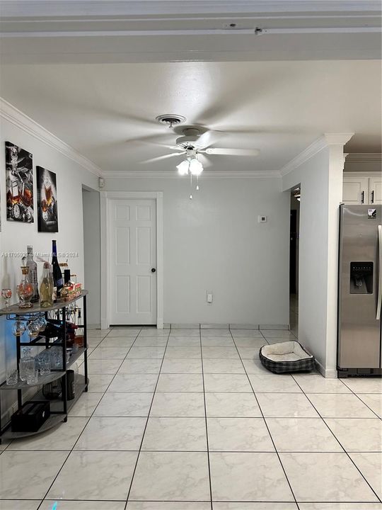 For Rent: $4,100 (3 beds, 2 baths, 1808 Square Feet)