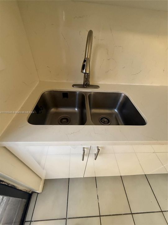 New Kitchen sink