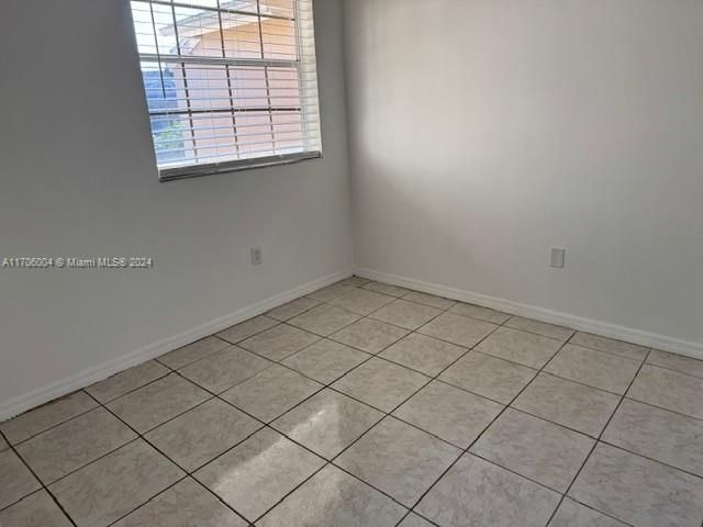 For Rent: $2,100 (2 beds, 2 baths, 854 Square Feet)