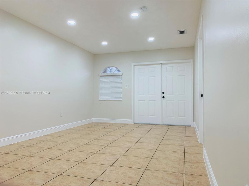 For Rent: $2,699 (2 beds, 2 baths, 0 Square Feet)