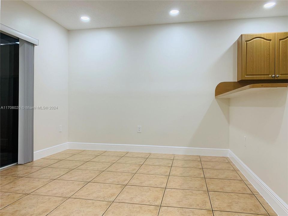 For Rent: $2,699 (2 beds, 2 baths, 0 Square Feet)