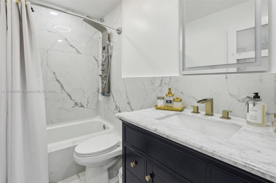 For Sale: $539,999 (2 beds, 2 baths, 1666 Square Feet)