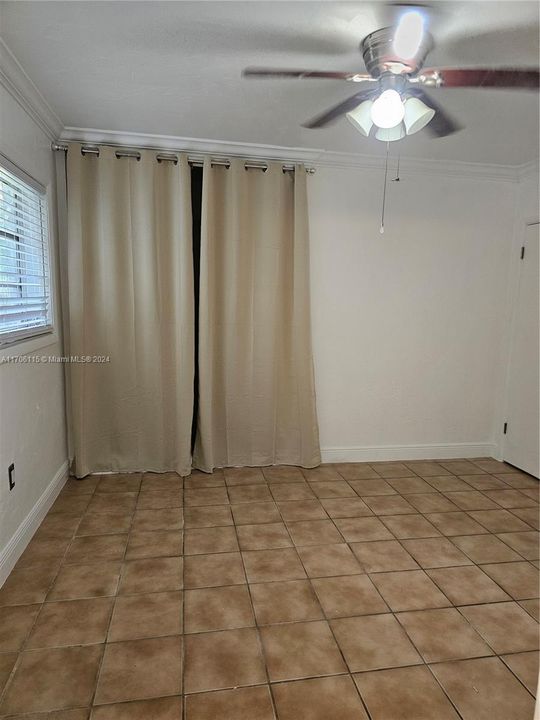 Master lovely  garden view Plus closet