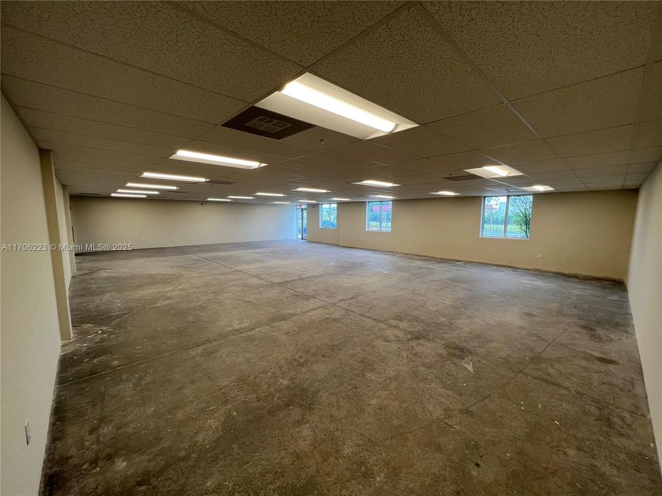 1,980 sq.ft. of Office Space