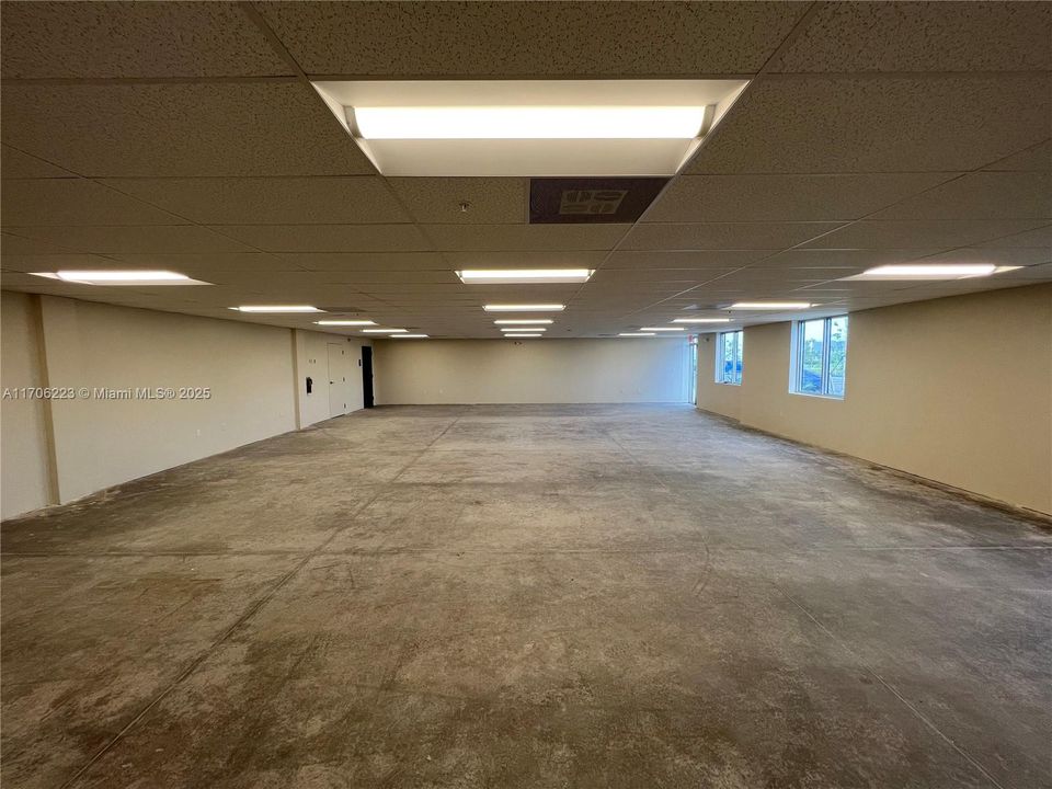 1,980 sq.ft. of Office Space