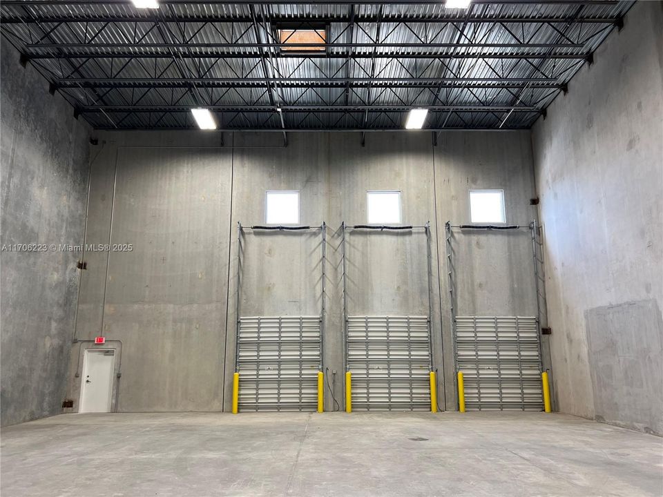 3 overhead doors dock height